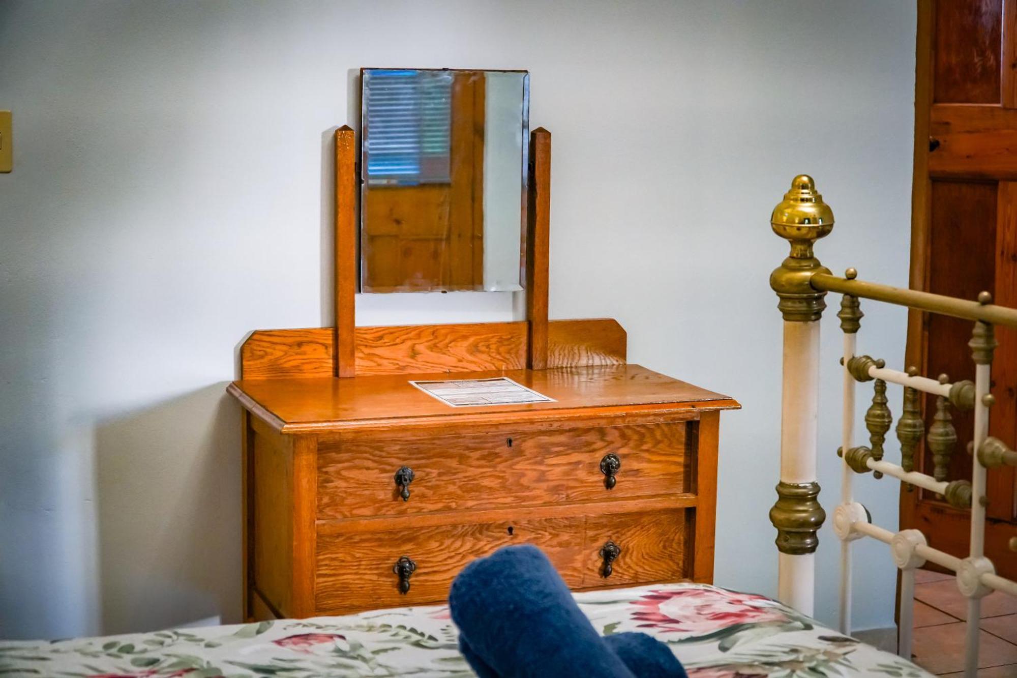Outentique Accommodation Oudtshoorn Camera foto